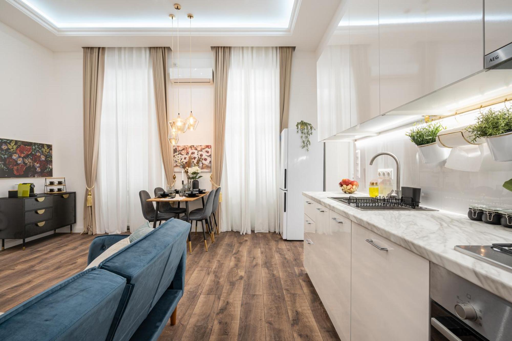 Blue Velvet Luxury Apartment Budapest Eksteriør bilde